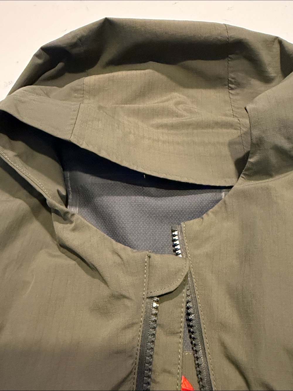 Eddie Bauer Olive Hooded Waterproof Shell Jacket - Picture 8 of 9